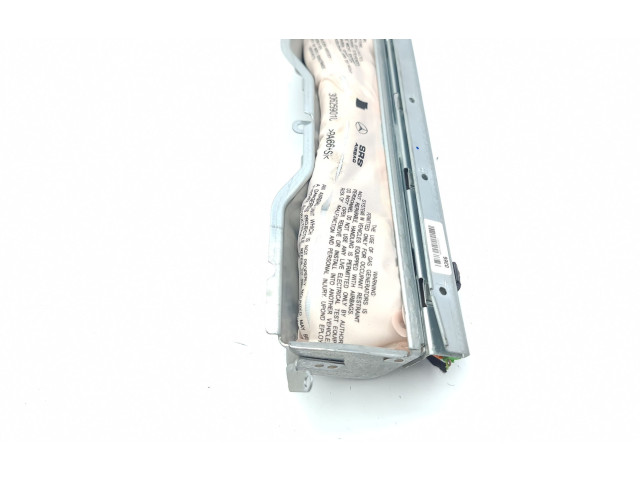 Подушка безопасности для колен 2048601902   Mercedes-Benz GLK (X204)