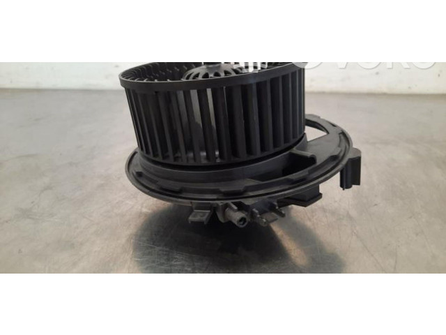 Вентилятор печки 5Q1819021B Audi A3 S3 8V