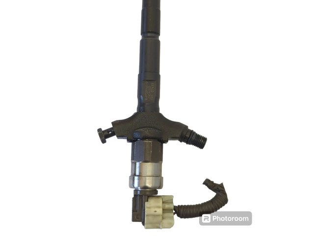 Vstřikovač 8972391617, 09F07433 Renault Vel Satis P9X