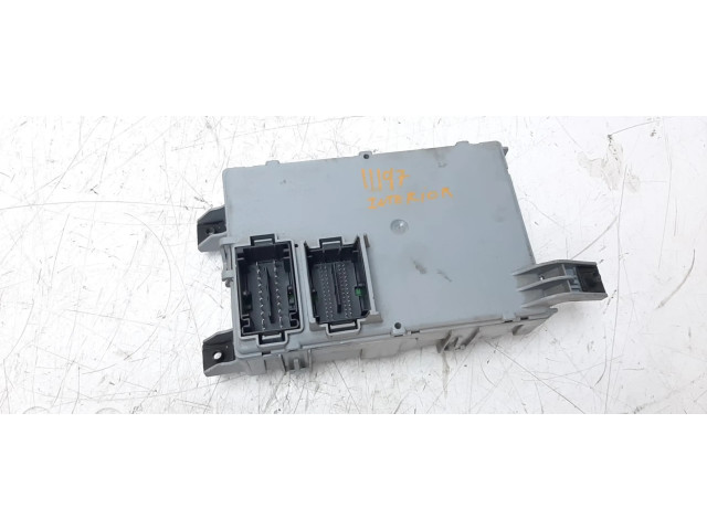 Блок предохранителей 520414910   Ford Ka    