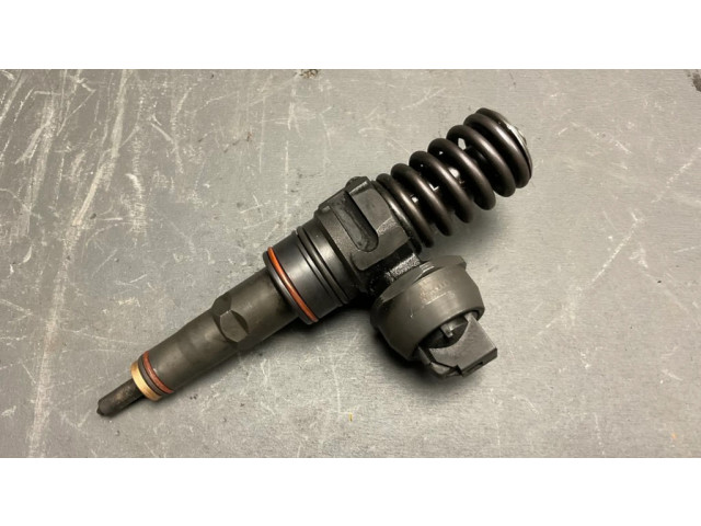 Vstřikovač 0414720214, 038130073AR Audi A4 S4 B6 8E 8H pro naftový motor 0.0 1.9