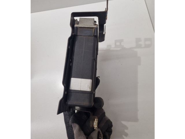 Блок управления двигателя 037906022AR Volkswagen Golf II