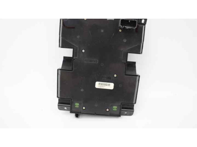 Блок управления климат-контролем 31324237   Volvo V50