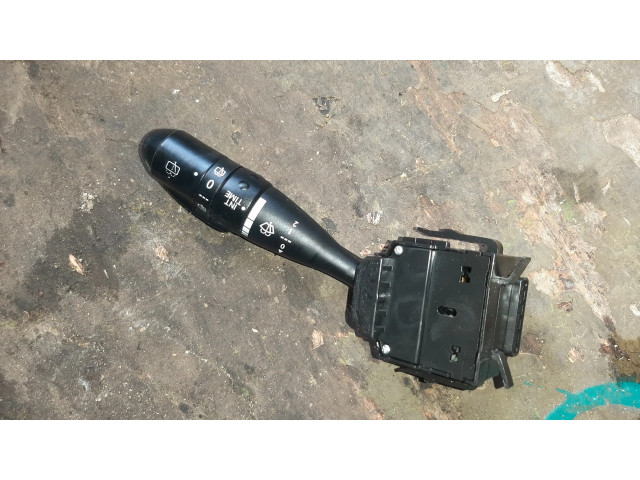 Ручка стеклоочистителей    Mitsubishi Colt