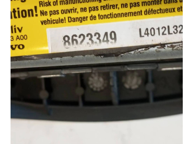 Подушка безопасности водителя 8623349, 8623349   Volvo C30