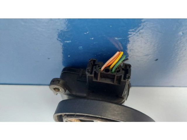 Двигатель задвижки потока воздуха