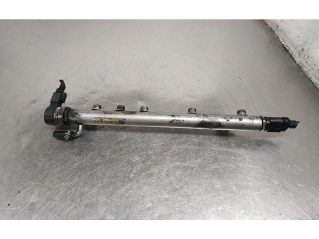 Vstřikovací lišta A6400702395001 Mercedes-Benz A W169 OM640940