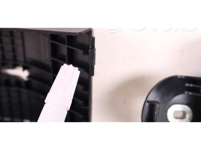 Блок предохранителей 32209198 Volvo XC90