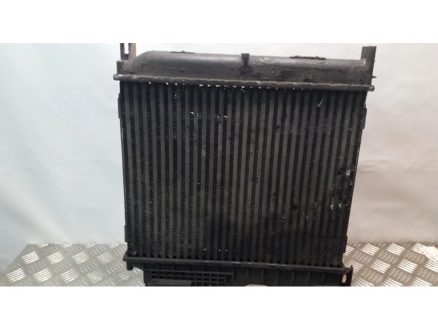 Интеркулер Chrysler Voyager 2.8