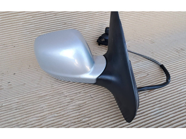 Зеркало (механическое)       Volkswagen Bora  1998 - 2005 года   