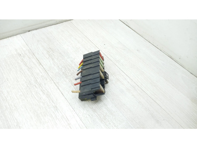 Блок предохранителей Citroen C4 I