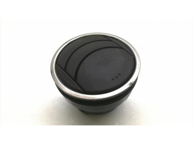 Боковая воздушная решётка