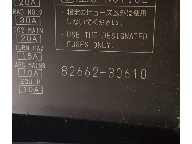   Pojistková skříňka 8266230610   Lexus GS 300 350 430 450H 2010