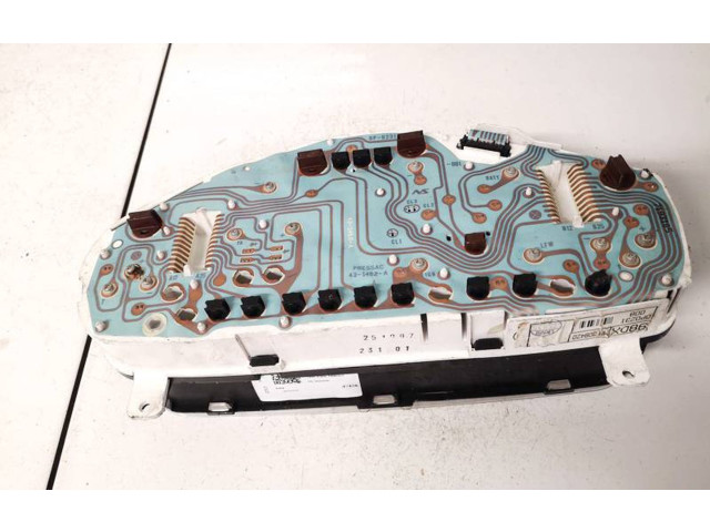 Спидометр (приборный щиток) mr308420, 98dx Mitsubishi Carisma