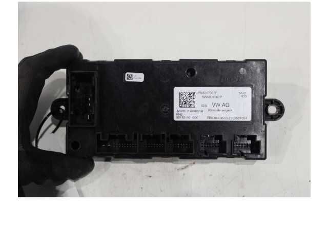 Блок управления климат-контролем 5WA907007P   Audi A3 8Y