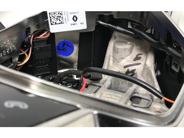 Volant Renault Megane E-Tech 2022 484003850R, 653098200