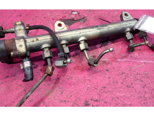 Vstřikovací lišta 46817523, 46817523 Fiat Punto (188) 188