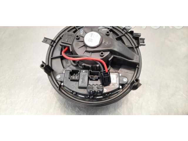 Вентилятор печки    5Q1819021E   Audi A3 S3 8V