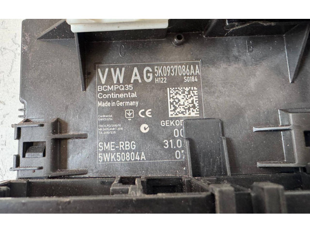 Блок комфорта 5K0937086AA Volkswagen Caddy