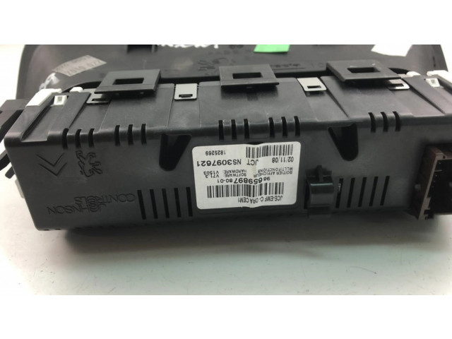 Дисплей    9665989780   Peugeot 308