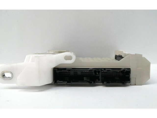 Řídící jednotka 8273002P80 Toyota Corolla E20 2019