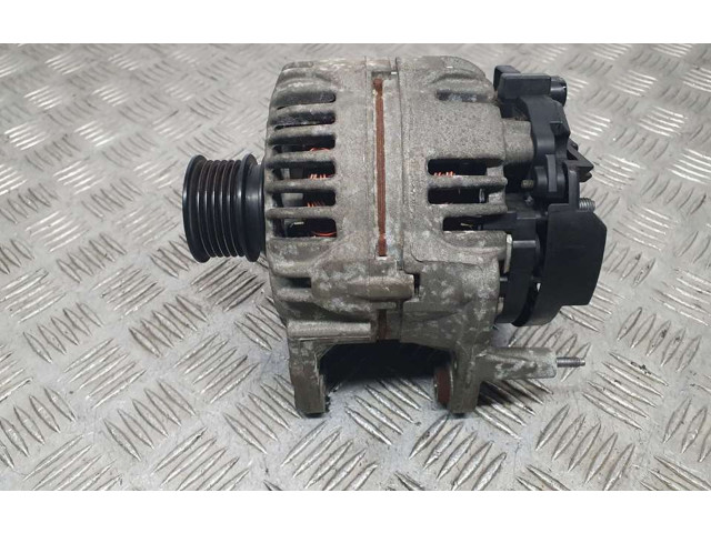 Генератор 037903025M, 0124325013   Volkswagen Polo      