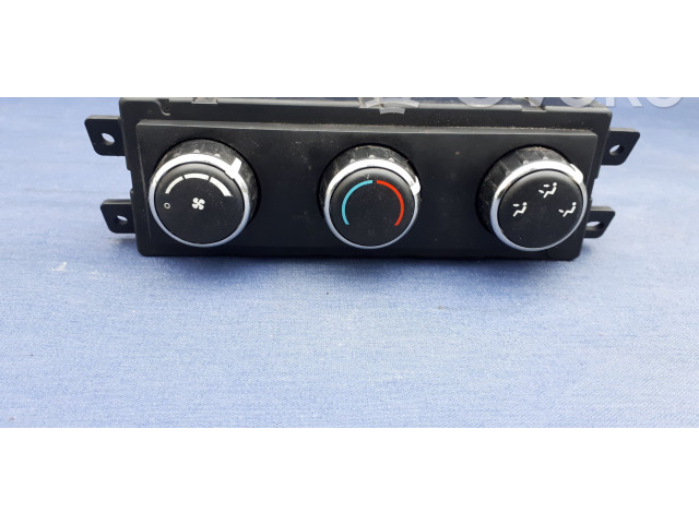 Блок управления климат-контролем 55111810AD   Chrysler Town & Country V