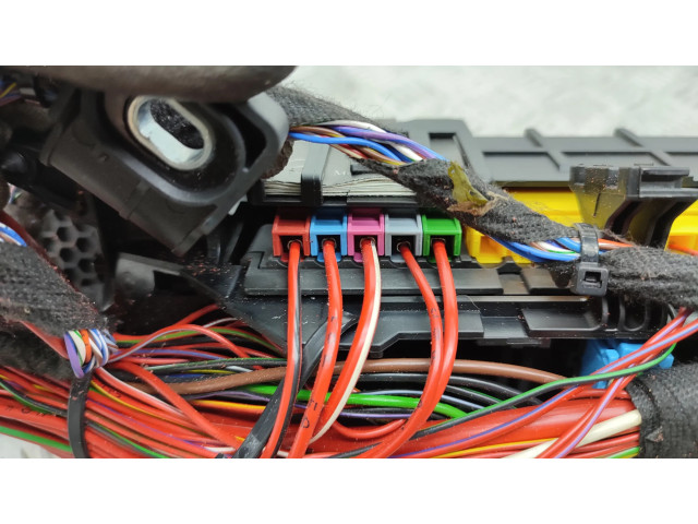   Pojistková skříňka A2465400140, A2466840337   Mercedes-Benz CLA C117 X117 W117 2015