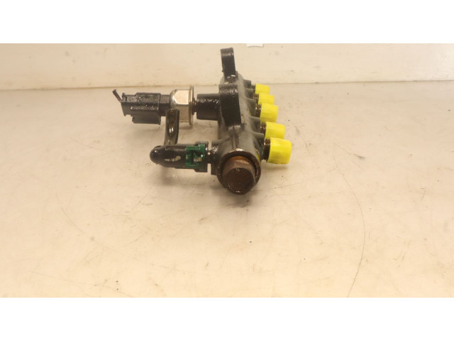 Топливная рампа    Ford S-MAX  