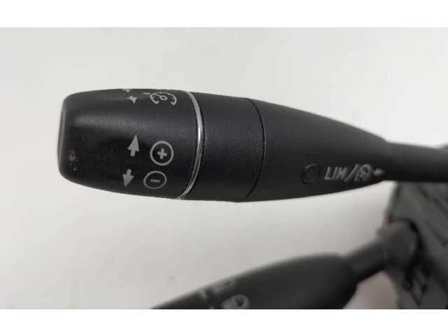 Ручка поворотов/ фонарей