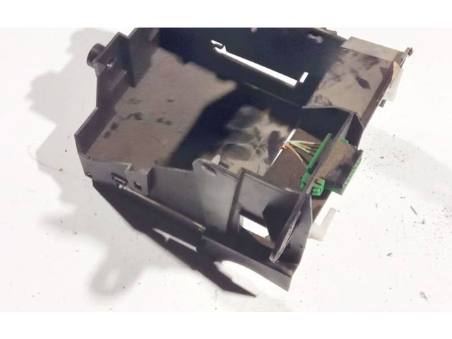 Pojistková skříňka 964857228002, 964857228002 Citroen Berlingo 2007