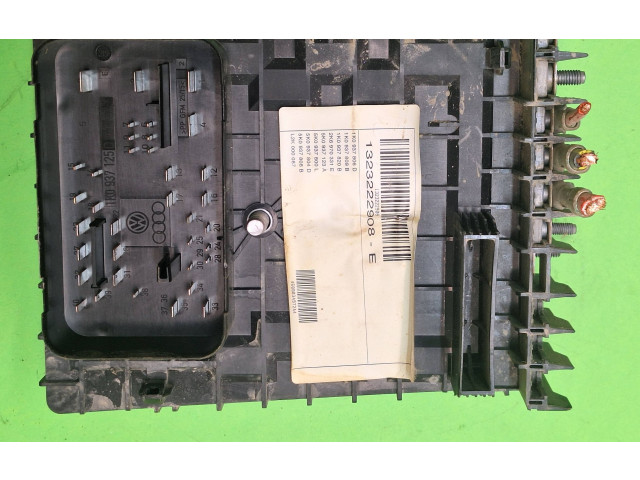   Pojistková skříňka 1k0937629   Volkswagen Caddy 2013