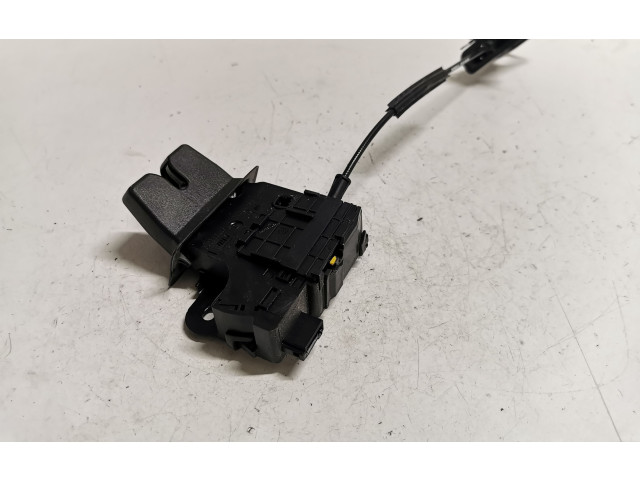 Замок багажника 13513995    Chevrolet Camaro 