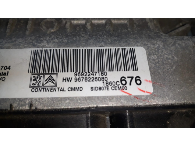 Блок управления двигателя 9692247180 Citroen C4 Aircross