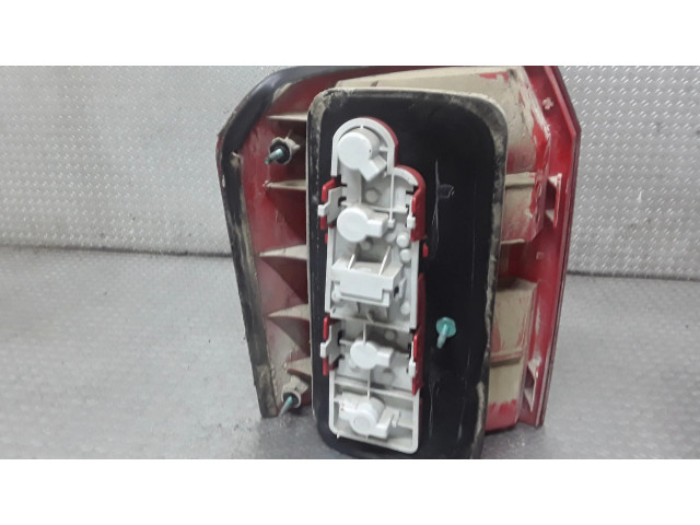 Задний фонарь правый 8Z0945096 Audi A2