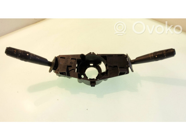 Ручка поворотов/ фонарей