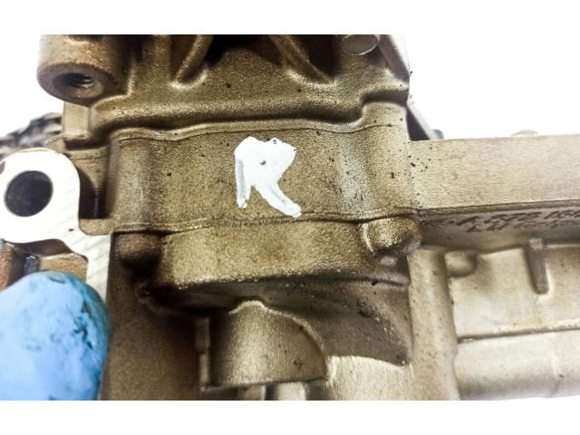 Čerpadlo oleje A2721800501 Mercedes-Benz R W251 642950