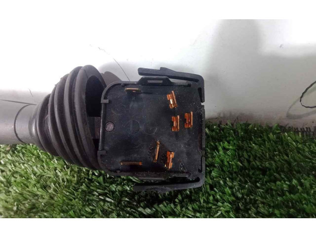 Ручка стеклоочистителей Nissan Laurel