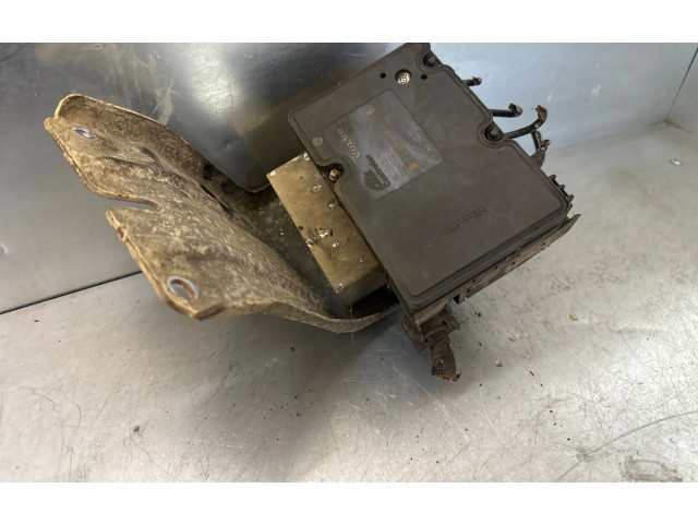 Блок АБС 8619968, 10092800233 Volvo V70 2000 - 2004 года