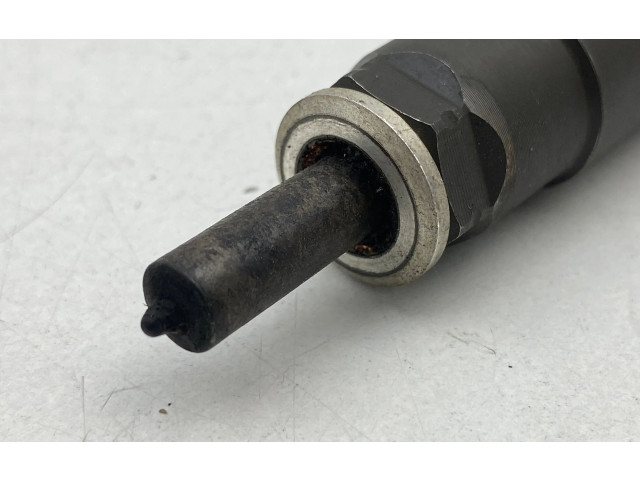 Vstřikovač 236700W020, 111017 Toyota Auris 150