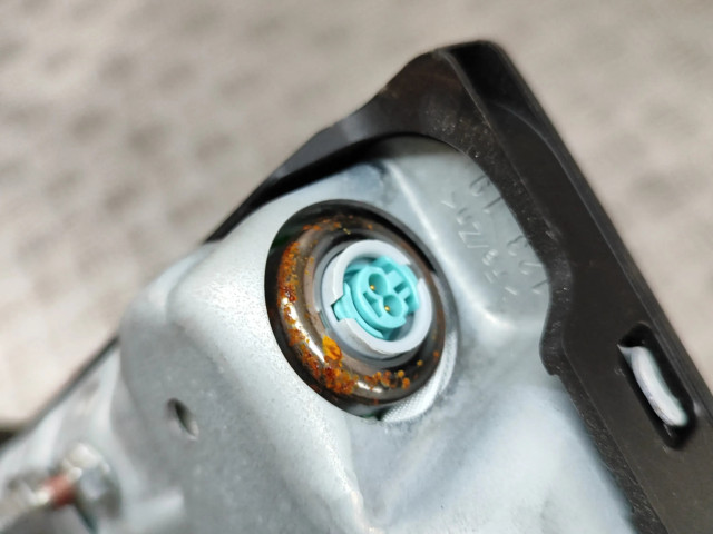 Подушка безопасности для колен 57C880841 Skoda Karoq