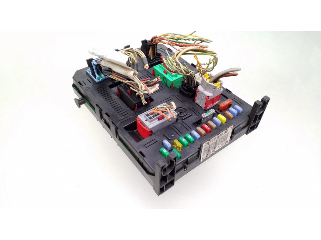 Блок предохранителей 9661940480 Citroen C4 I