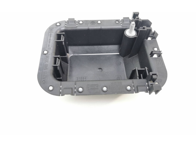 Блок предохранителей  A2135403038, 2043050017   Mercedes-Benz EQC    