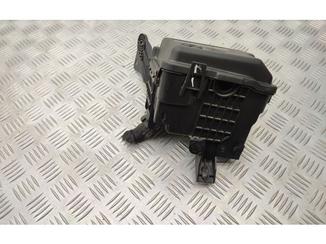 Блок предохранителей 9804848480 Peugeot 2008 I