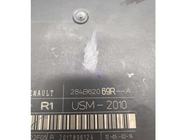 Pojistková skříňka 284B62069R, 2017896124 Renault Megane III 2014