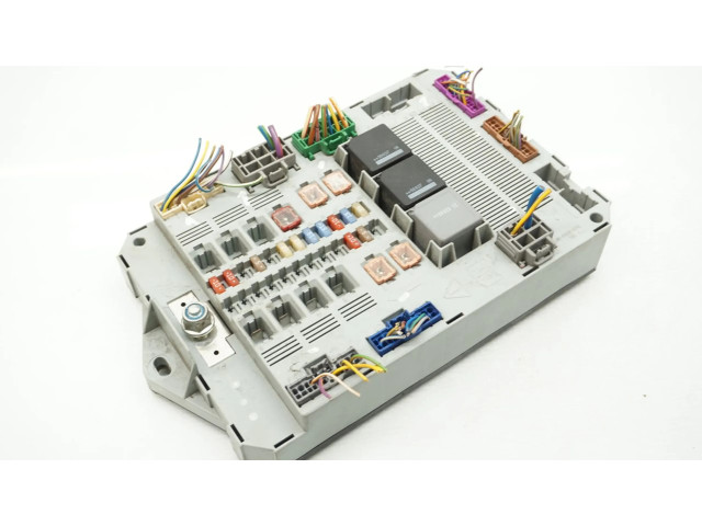 Блок предохранителей 8X2T-14B476-BD, 8X2T14B476BD Jaguar XF