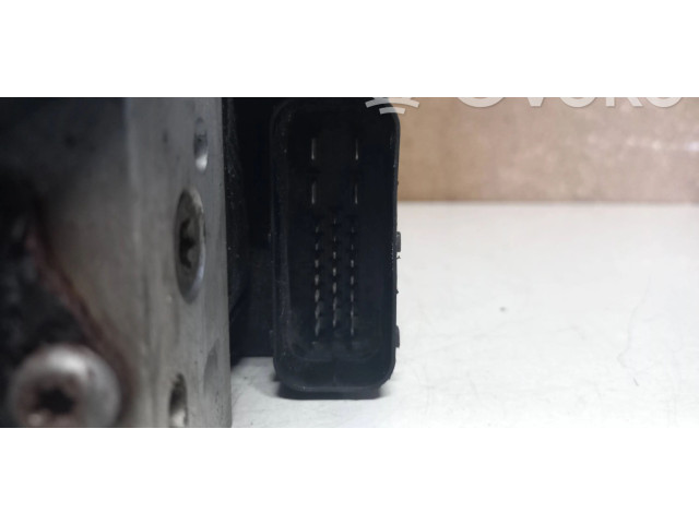 Блок АБС 9496942   Volvo  V70  2005 - 2008 года