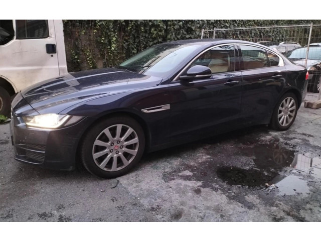 Блок управления двигателя FK7219440AF Jaguar XK - XKR