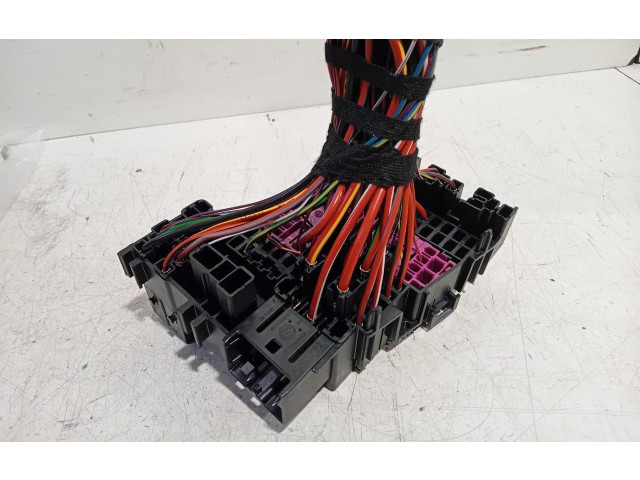 Блок предохранителей 2C0937615A Audi A1