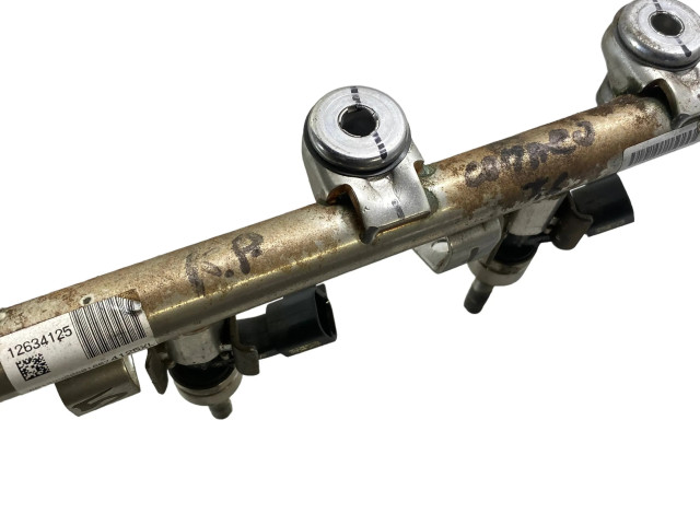 Комплект форсунок 12634125, 12633593    Chevrolet Camaro для бензинового двигателя  3.6